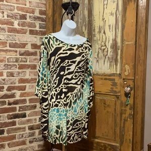 📚🚌😉Tunic Animal print top